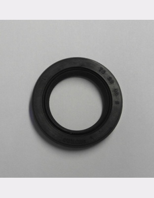 Honda CB 450/500T Crank Shaft oil Seal for ignition back plate